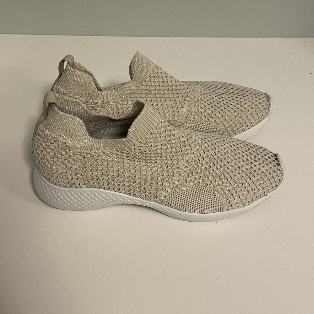 Chocolat Blu Move Womens‎ Knit Round Toe Chunky Sneaker Shoes Size 40 Comfort